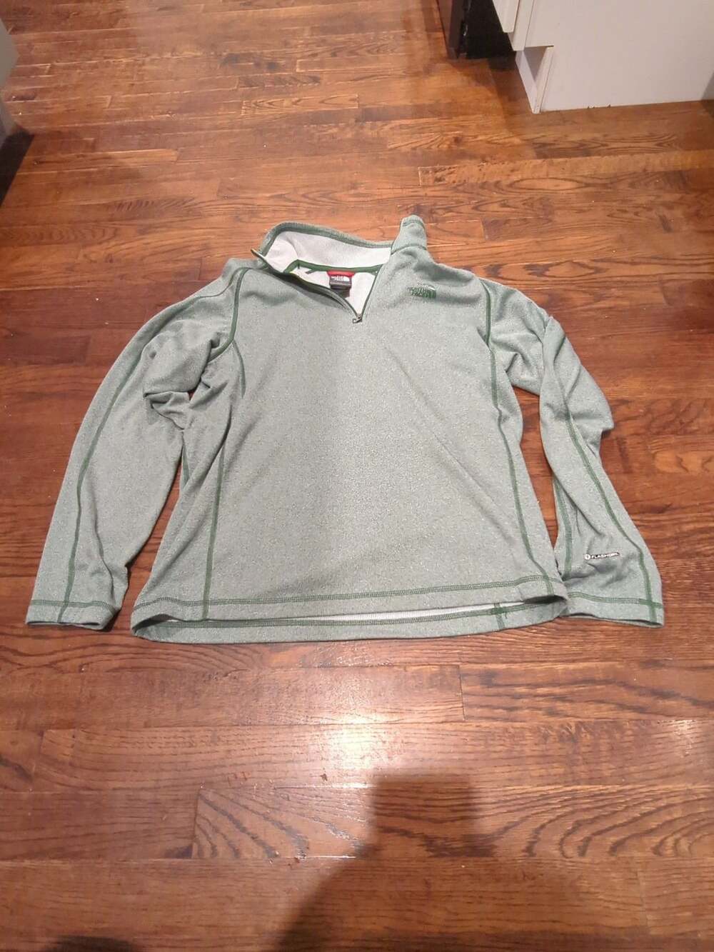 The North Face FlashDry Green Heathered 1/4 Zip Pullover